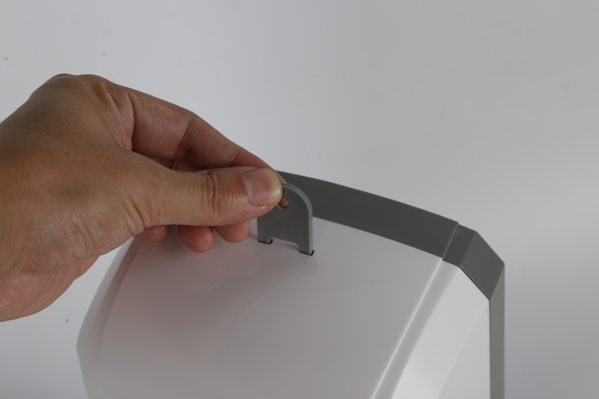 The Usage Video  of Soap Dispenser Model  F1408S F1409S Liquid Drop Type